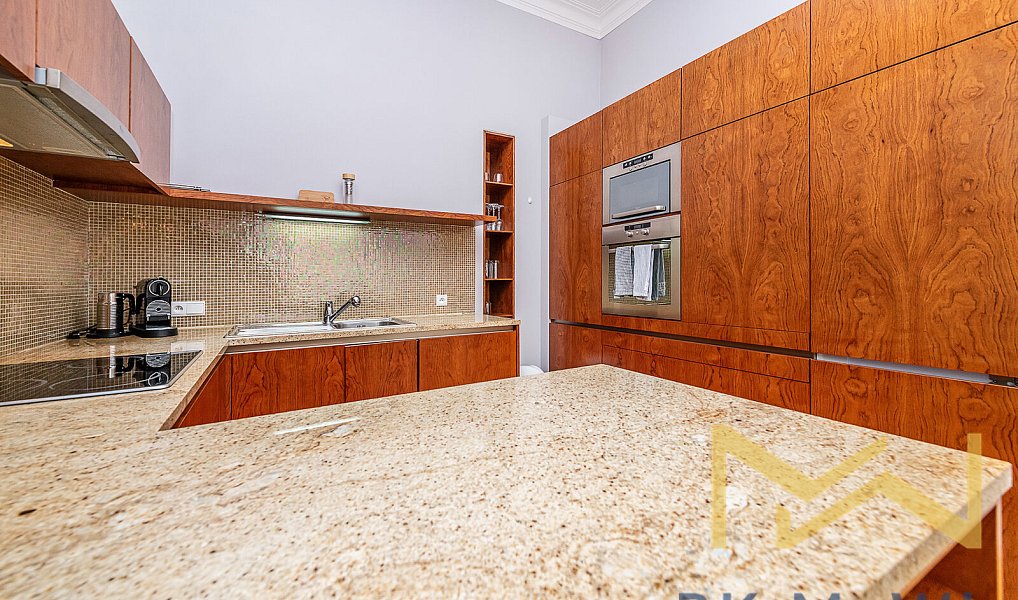 Pronájem bytu 4+kk 146 m², Praha – náhled fotky 4