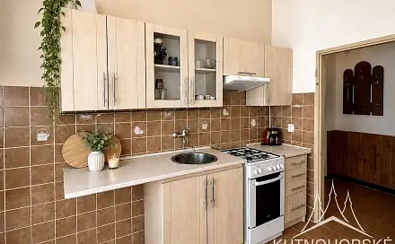 Pronájem bytu 2+kk 45 m², Husova, Čáslav - Čáslav-Nové Město, okres Kutná Hora