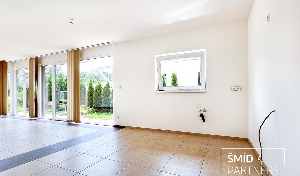 Prodej domu 115 m² s pozemkem 505 m², Žleby – náhled fotky 11