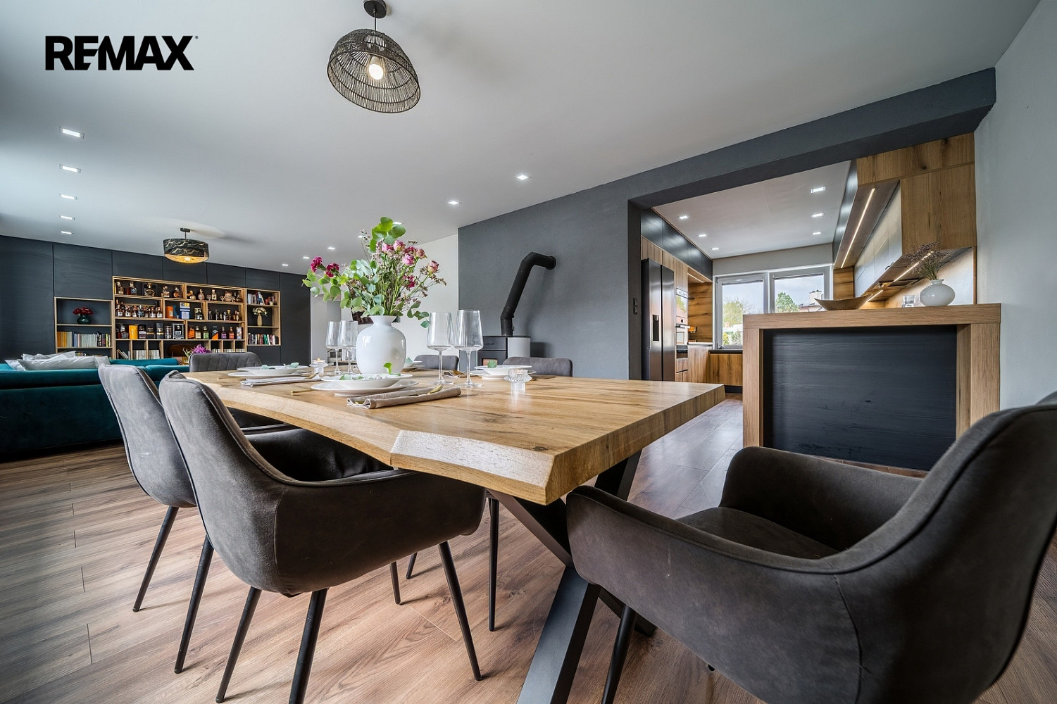 Prodej domu 290 m² s pozemkem 671 m² – pohled 5