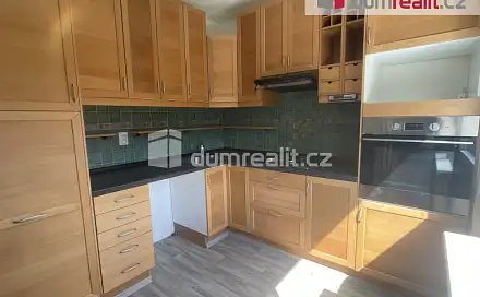 Pronájem bytu 4+1 85 m², Ve Smyčce, Ústí nad Labem - Ústí nad Labem-centrum