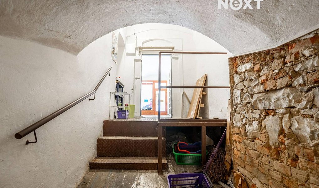 Prodej obchodních prostor 287 m², Polička – náhled fotky 12