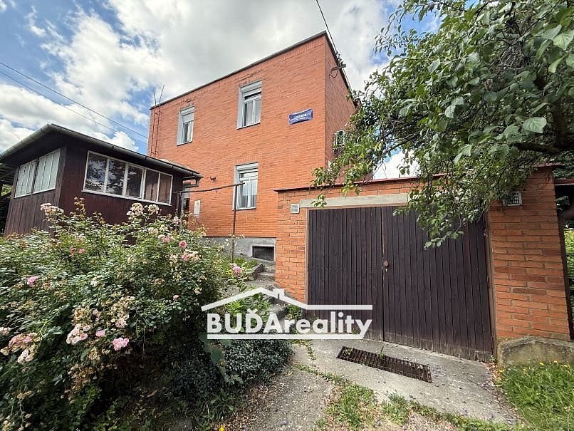 Prodej domu 85 m² s pozemkem 245 m² — photo 2