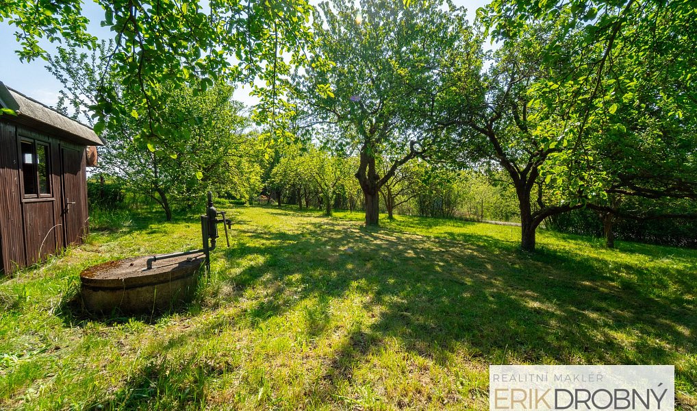 Prodej stavebního pozemku 1 269 m², Miřetice – náhled fotky 4