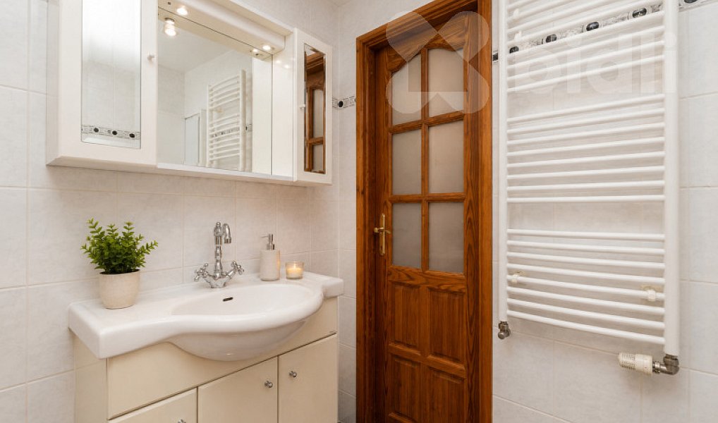 Prodej bytu 5+kk 168 m², Loket – náhled fotky 19