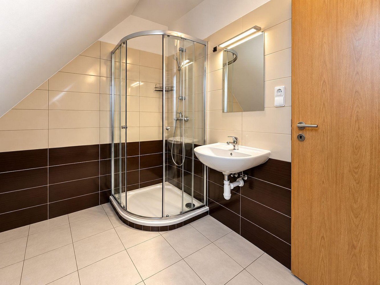 Pronájem bytu 1+1 36 m² – fotografie 5