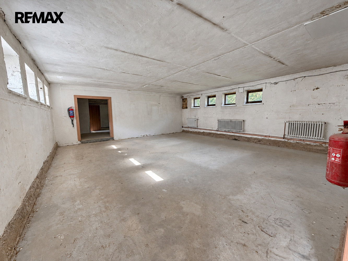 Pronájem výrobních prostor 230 m² – fotografie 5