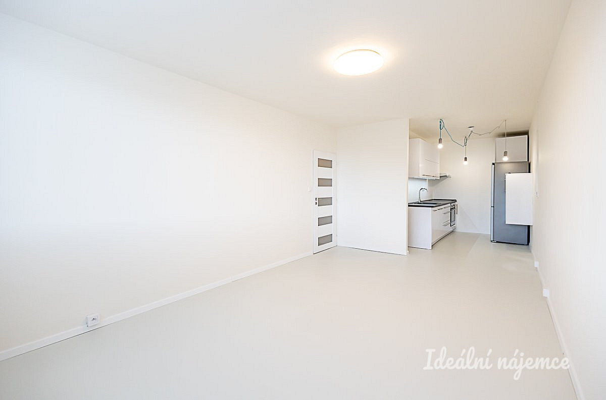 Pronájem bytu 3+kk 62 m² – fotografie 4