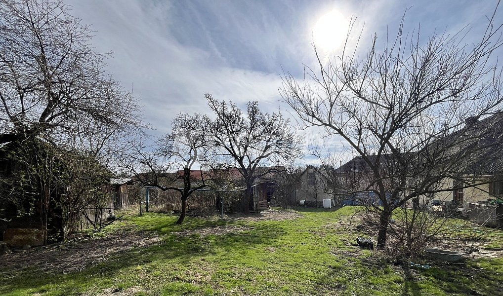 Prodej domu 149 m² s pozemkem 1 346 m², Vlkaneč – náhled fotky 2