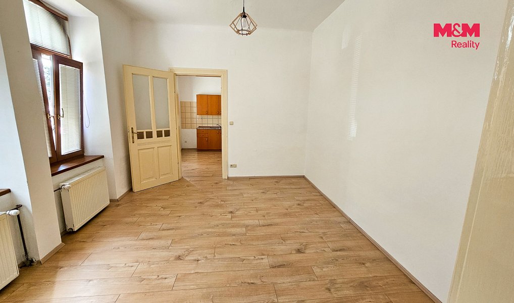 Prodej bytu 2+1 66 m², Krnov – náhled fotky 2