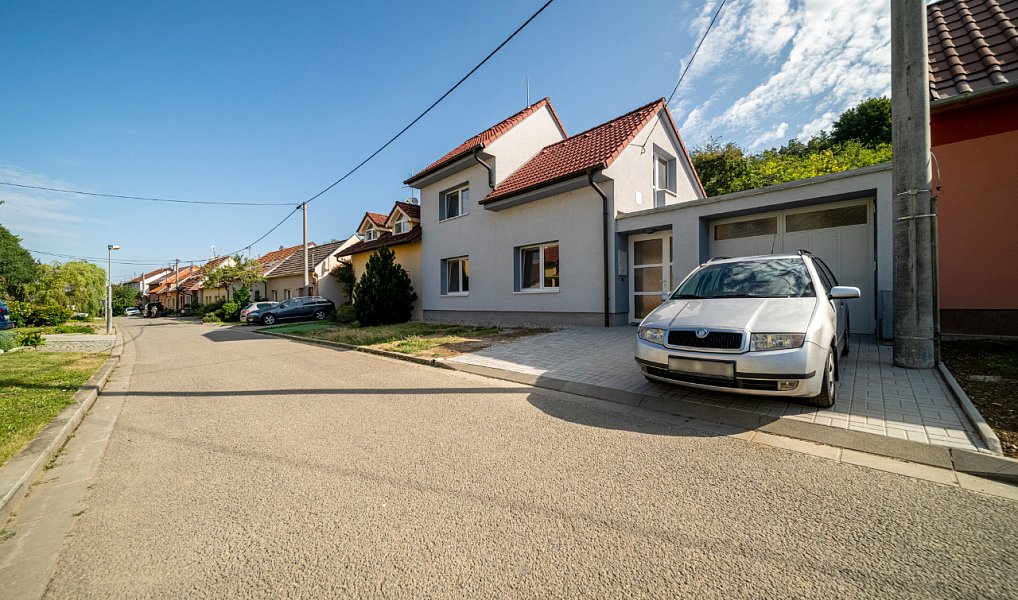 Pronájem domu 175 m² s pozemkem 483 m², Uherské Hradiště – náhled fotky 5