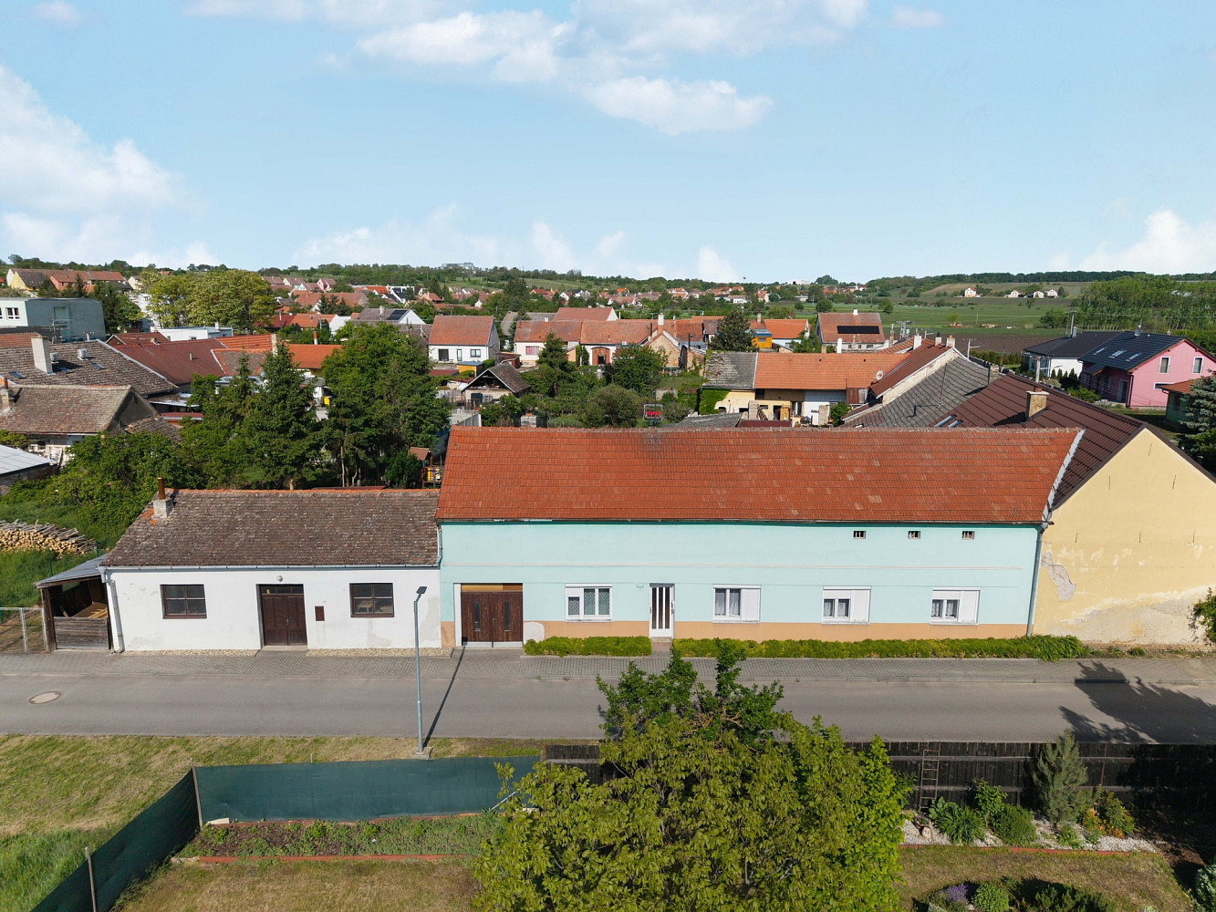 Prodej domu 188 m² s pozemkem 444 m²