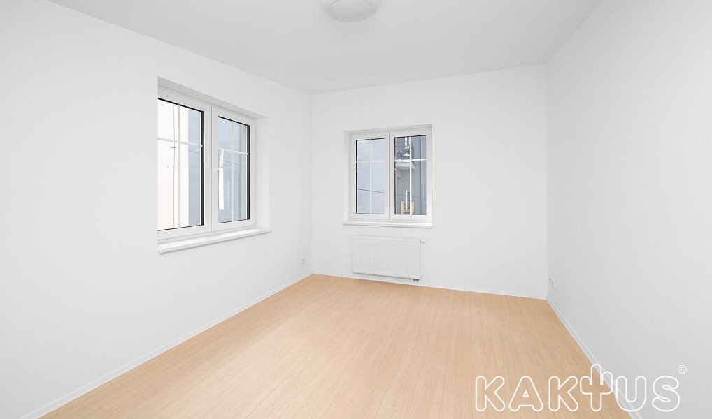 Pronájem bytu 2+kk 72 m², Ostrava – náhled fotky 2