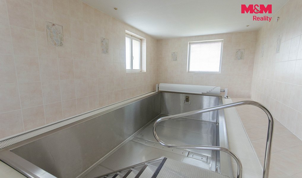 Prodej ubytovacího objektu 605 m², Těrlicko – náhled fotky 8