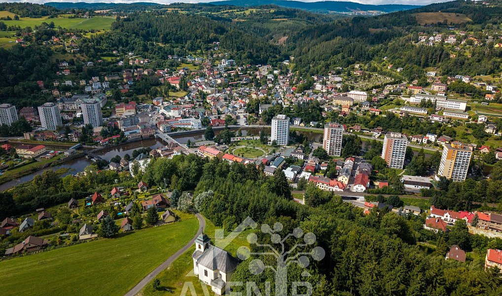 Prodej domu 399 m² s pozemkem 164 m², Železný Brod – náhled fotky 9