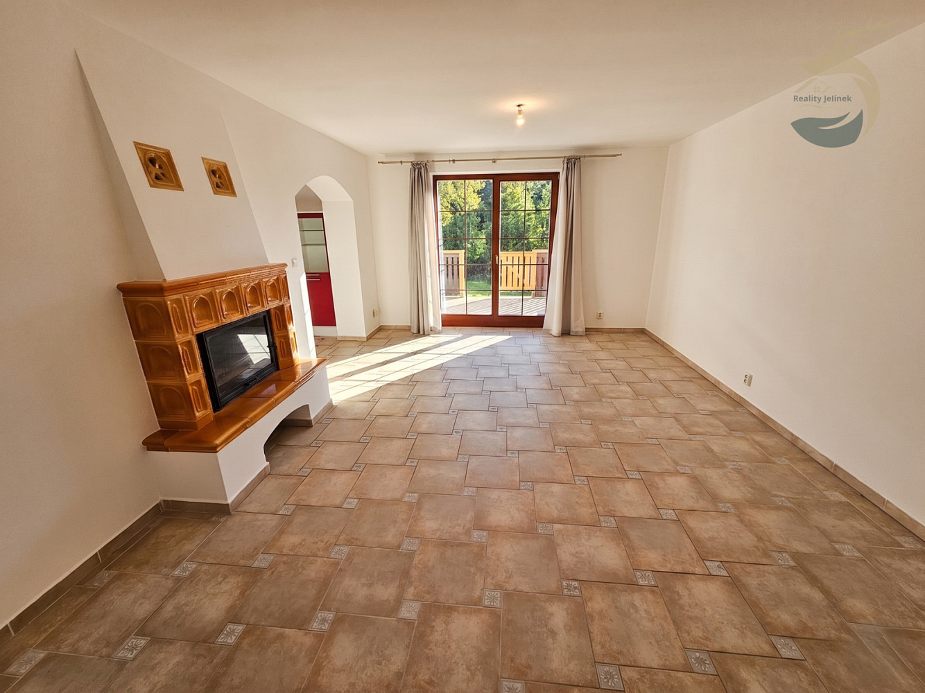 Prodej bytu atypického 96 m² — photo 2