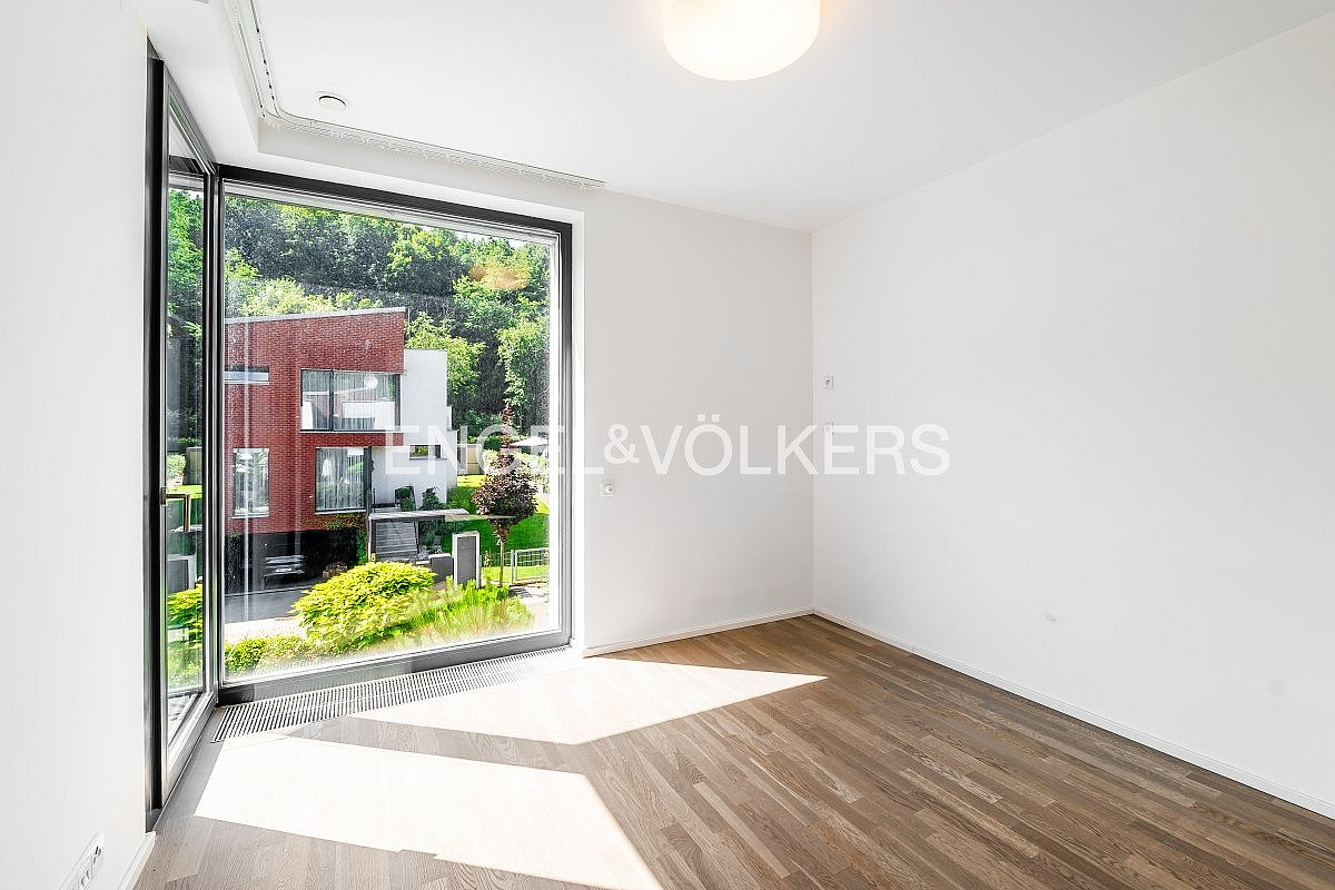 Pronájem domu 189 m² s pozemkem 186 m² — photo 5