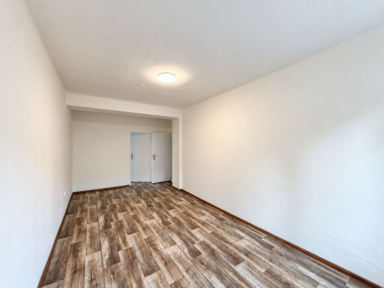 Pronájem bytu 2+1 49 m² – fotografie 4