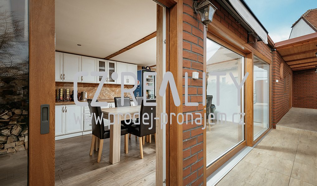 Prodej domu 280 m², Pečky – náhled fotky 25