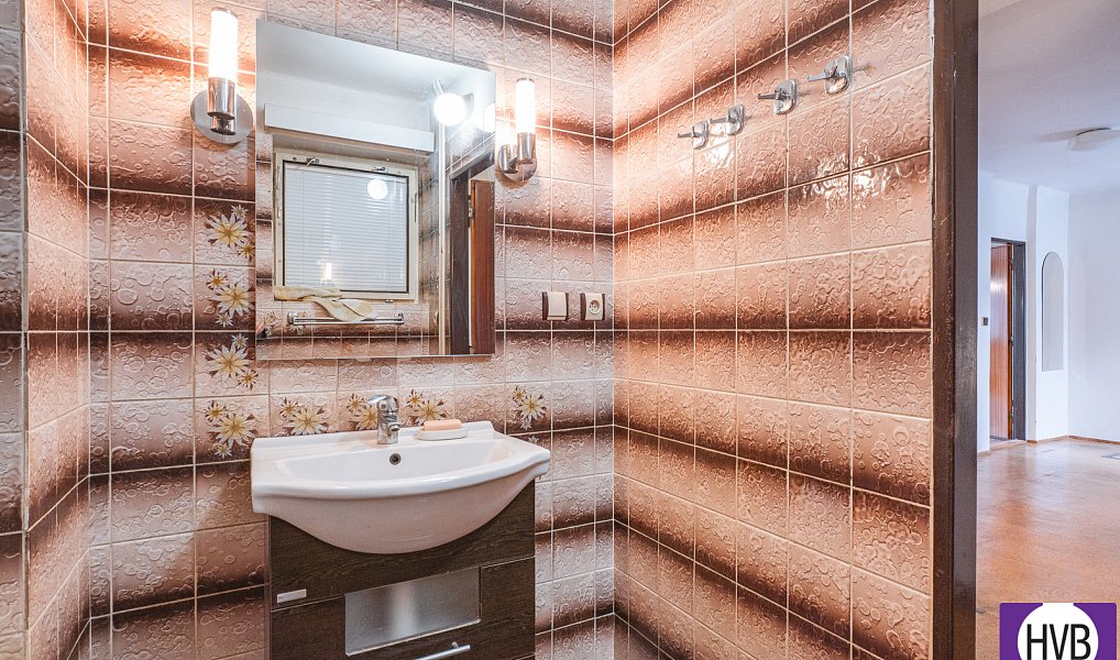 Prodej domu 260 m² s pozemkem 383 m², Písek – náhled fotky 18