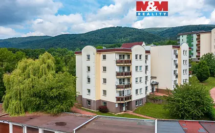 Prodej bytu 2+1 51 m², Stradovská, Chlumec, okres Ústí nad Labem