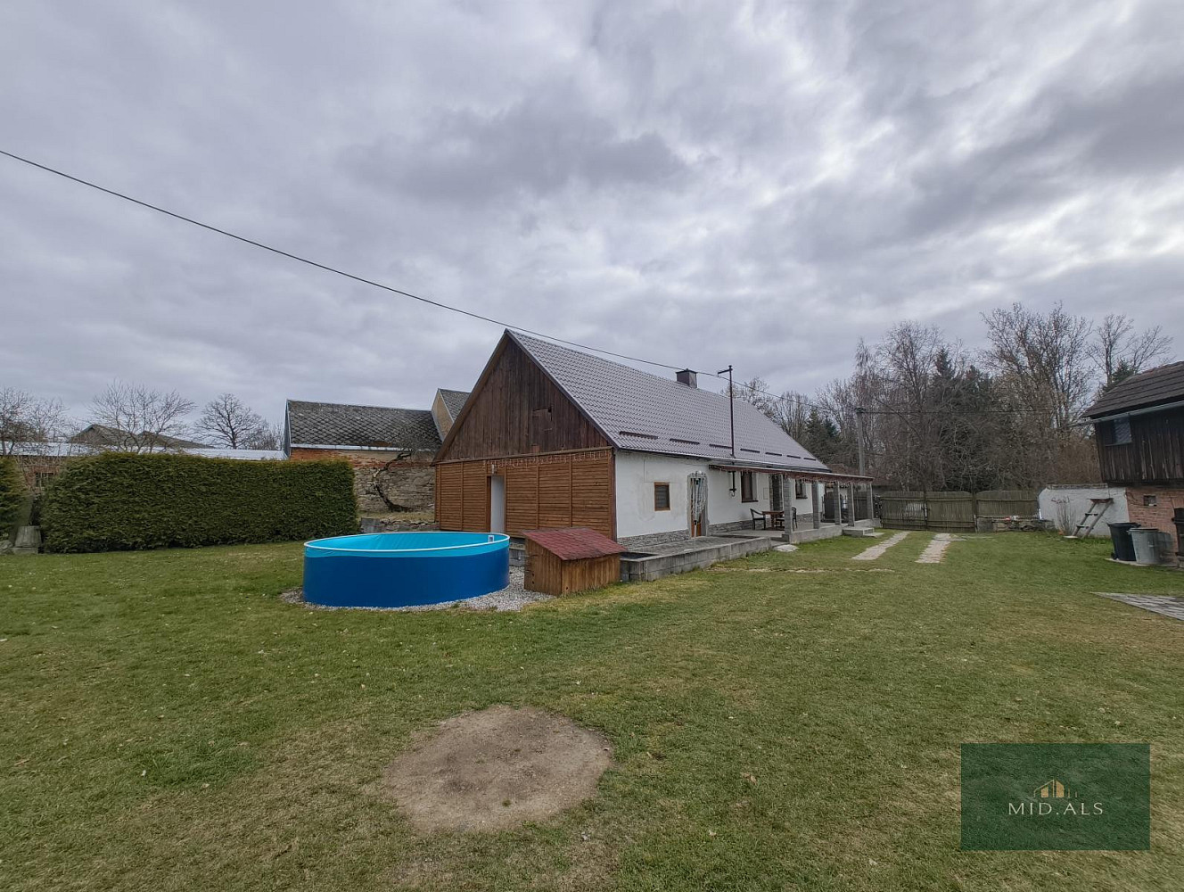 Prodej domu 200 m² s pozemkem 1 301 m² — photo 3