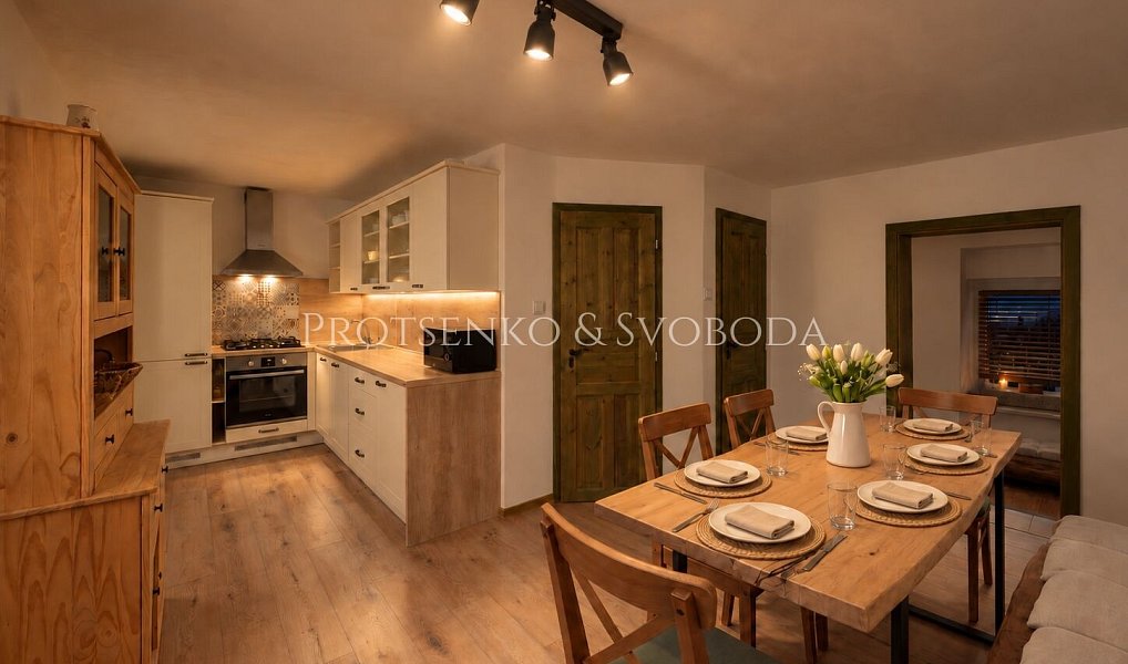 Prodej nájemního domu, činžáku 174 m², Hluboká nad Vltavou – náhled fotky 19