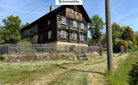 Prodej chaty/chalupy 300 m² s pozemkem 3 000 m², Velenice, okres Česká Lípa