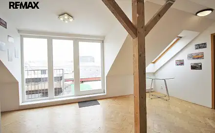 Prodej bytu 4+1 166 m², Lípová, Praha 2 - Nové Město