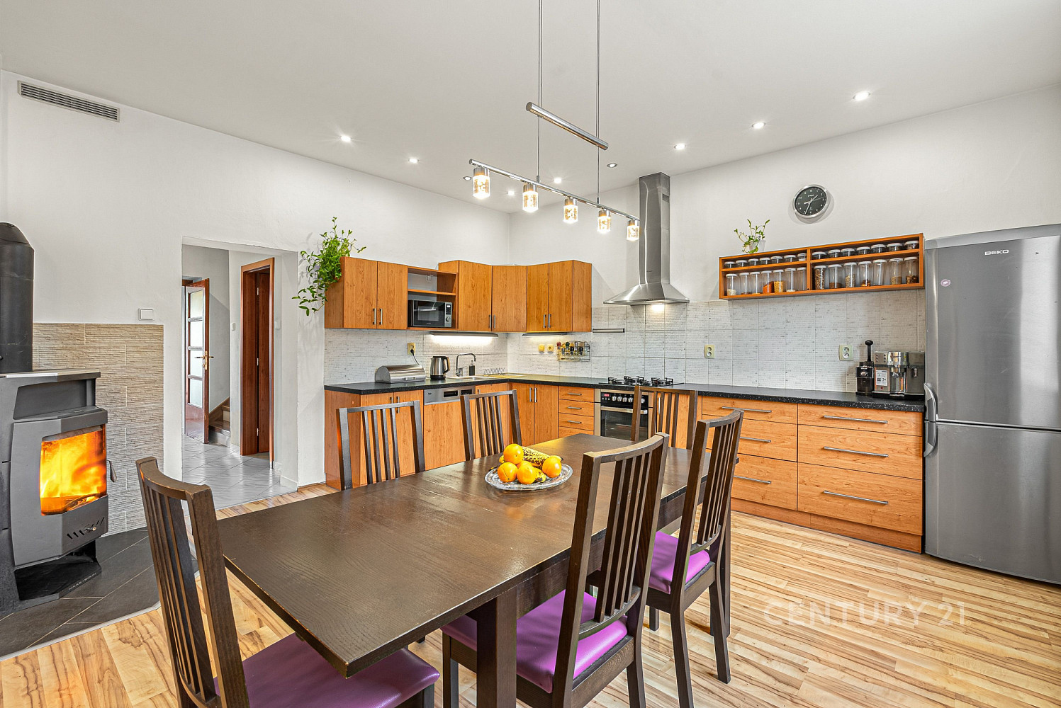 Prodej domu 142 m² s pozemkem 949 m² – fotografie 4