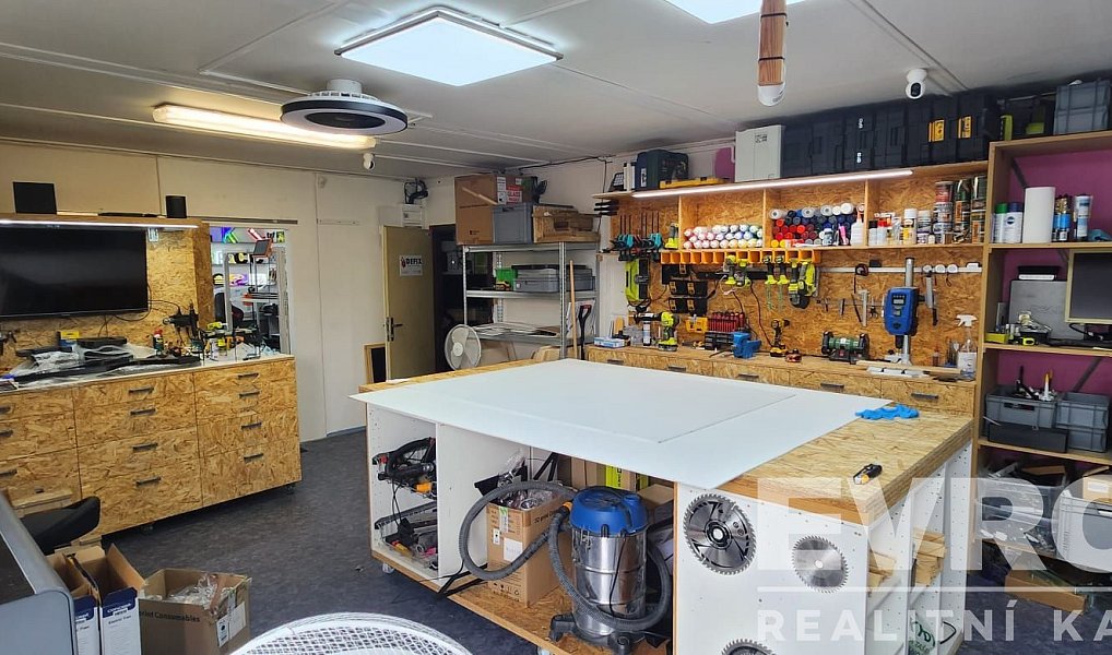 Pronájem výrobních prostor 73 m², Praha – náhled fotky 9