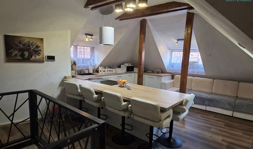 Prodej domu 146 m² s pozemkem 80 m², Třebíč – náhled fotky 9
