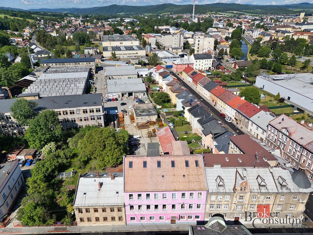 Prodej komerčního objektu (jiného typu) 1 100 m² – fotografie 4