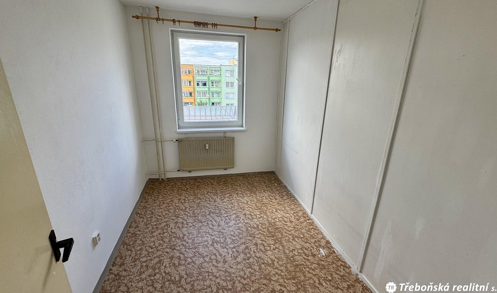 Prodej bytu 4+1 78 m², Jindřichův Hradec – náhled fotky 12