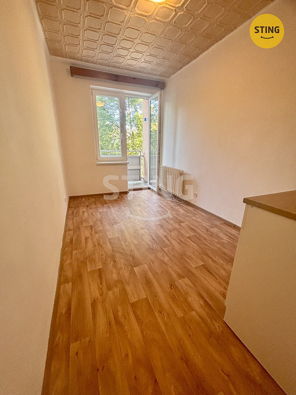 Pronájem bytu 1+kk 14 m² — photo 2