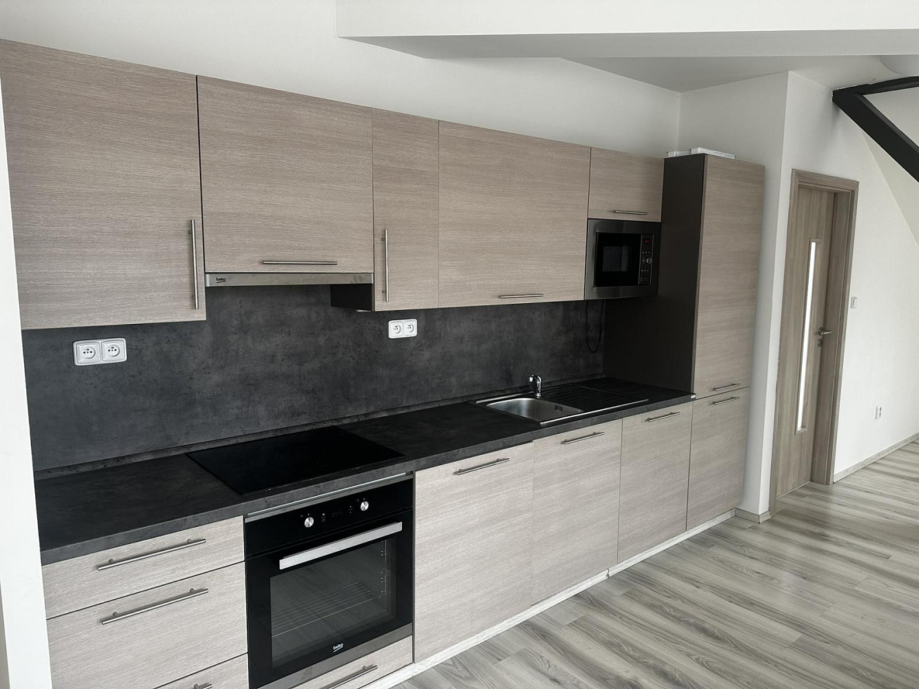 Pronájem bytu 2+kk 62 m²