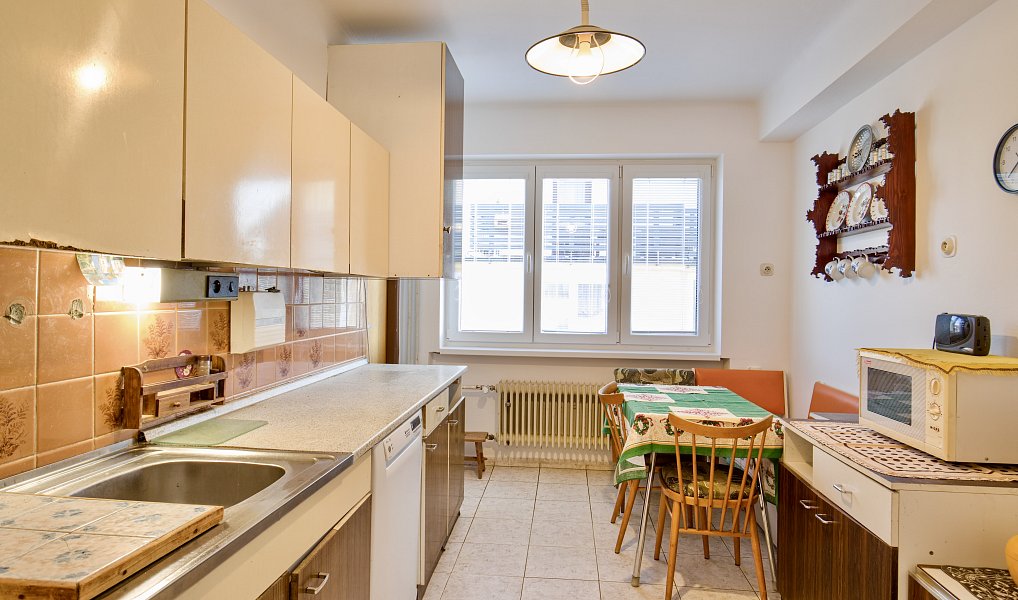 Prodej domu 150 m² s pozemkem 930 m², Divišov – náhled fotky 9