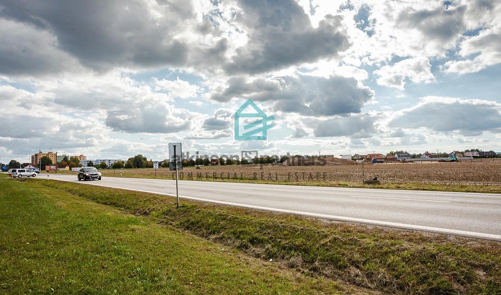 Prodej komerčního pozemku 5 132 m², Třeboň – náhled fotky 7