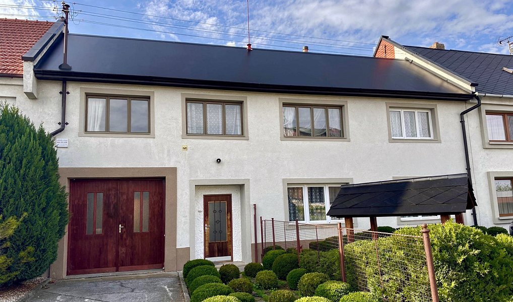 Prodej domu 150 m² s pozemkem 2 697 m², Čelčice – náhled fotky 2