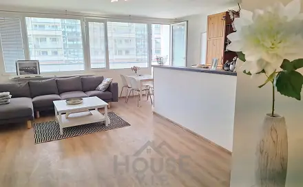 Pronájem bytu 4+kk 92 m², Kazašská, Praha 10 - Vršovice