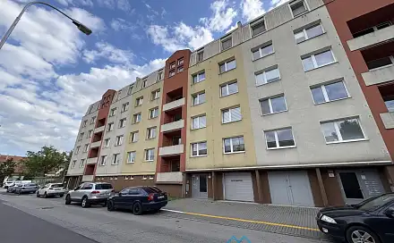 Pronájem bytu 1+1 33 m², Gagarinova, Znojmo