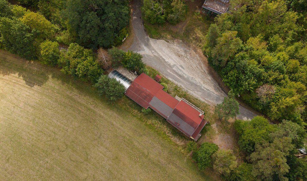 Prodej ubytovacího objektu 230 m², Lančov – náhled fotky 35