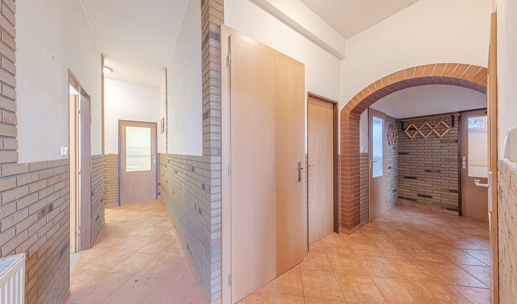 Prodej zemědělského objektu 398 m², Rosice – náhled fotky 4