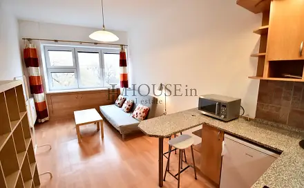 Pronájem bytu 1+kk 30 m²