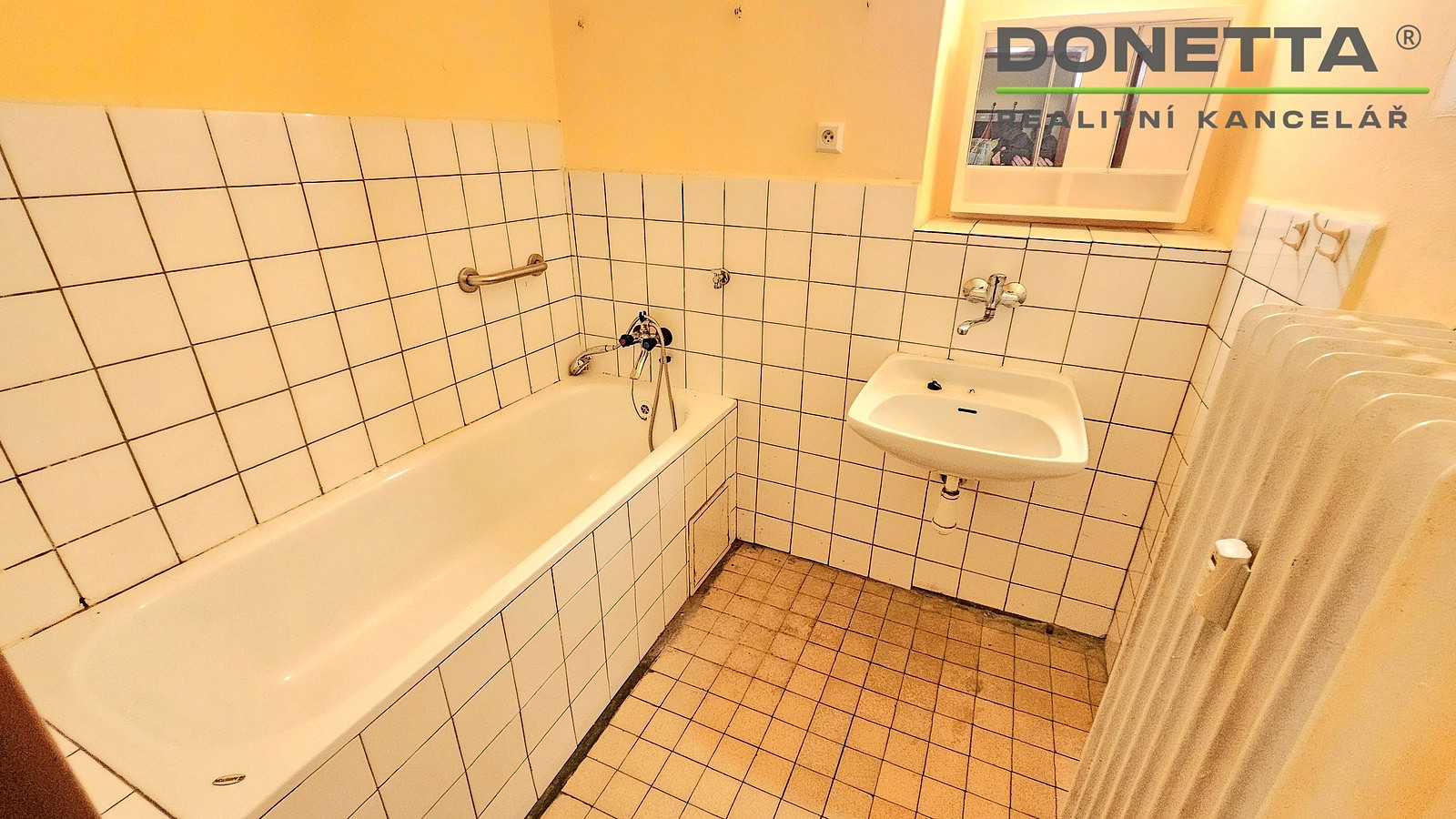 Prodej bytu 2+1 57 m² – pohled 5