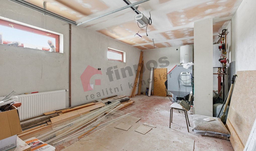 Prodej domu 159 m² s pozemkem 994 m², Šípy – náhled fotky 18