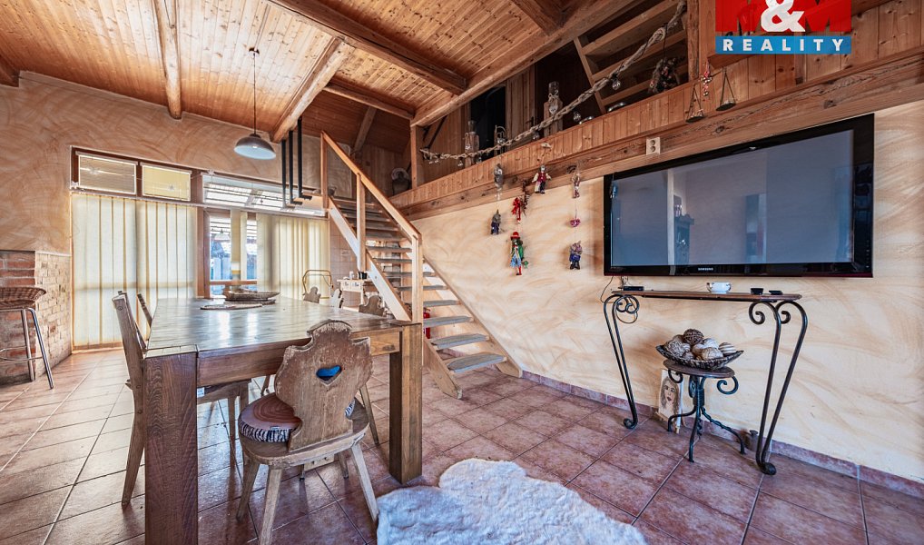 Prodej domu 300 m² s pozemkem 3 109 m², Pluhův Žďár – náhled fotky 14