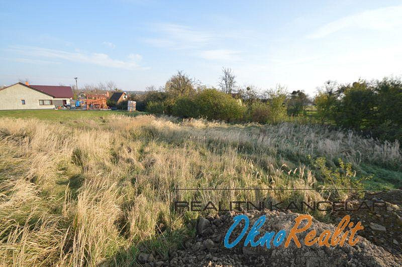 Prodej stavebního pozemku 1 202 m² – fotografie 4