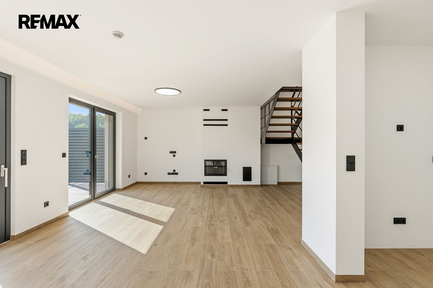 Prodej domu 144 m² s pozemkem 470 m² – fotografie 3