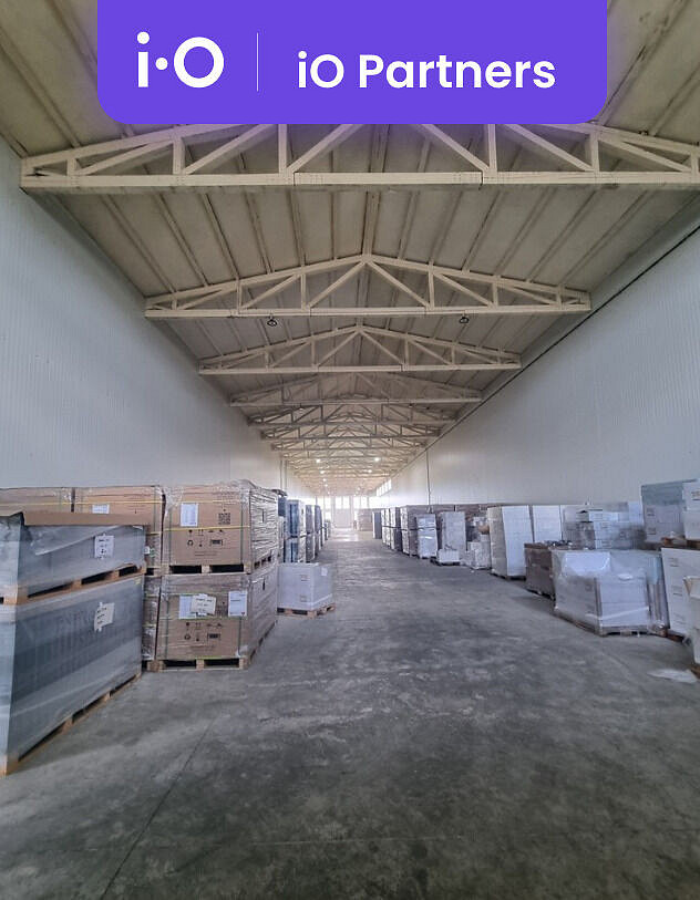 Pronájem skladovacích prostor 1 360 m²
